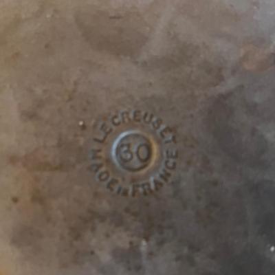 Le Creuset Stoneware Pie Dish & Enameled Cast Iron Baking Dish (LR-MG)