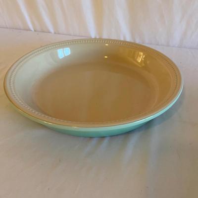 Le Creuset Stoneware Pie Dish & Enameled Cast Iron Baking Dish (LR-MG)