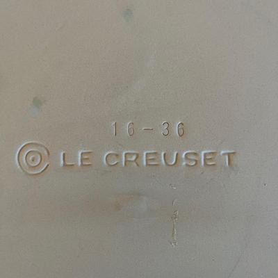 Le Creuset Stoneware Pie Dish & Enameled Cast Iron Baking Dish (LR-MG)