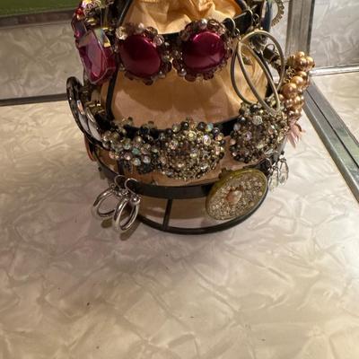 Vintage Earring Lady and Earrings