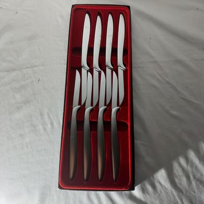 Oneida Silverplate Bowl, Gerber Knives & Dansk Serving Utensils (LR-MG)