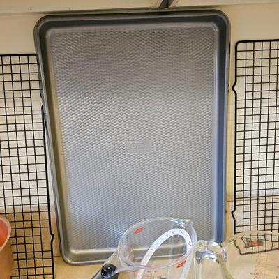 Pyrex, Braun, Foley & More Measuring & Cooking Items (K-JS)