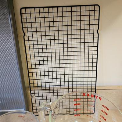 Pyrex, Braun, Foley & More Measuring & Cooking Items (K-JS)