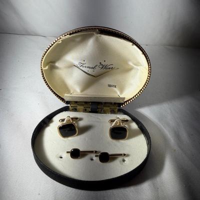 12K Filled Cross Pen & Pencil Set & Collection of Cufflinks & Shirt Studs (LR-MG)