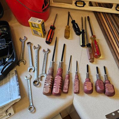 Assorted Hand Tools, Black & Decker Cordless Drill & More (G-JS)