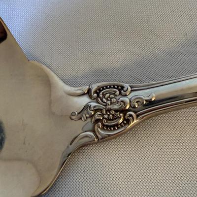 John Wanamaker Plate with Antique Sugar Tongs & More (LR-MG)