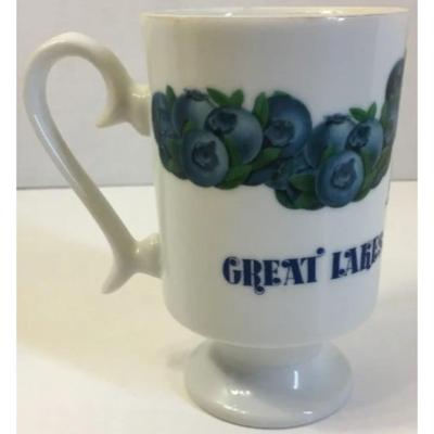 Vintage Great Lakes Blueberries White Glass Footed Pedestal Mug Michigan