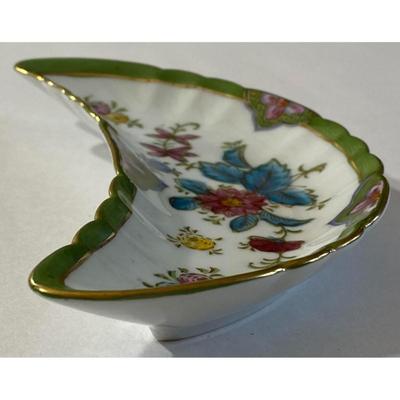 Vintage Nippon Hand Painted Crescent Trinket / Serving Dish X1573F Flower Floral