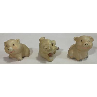 Vintage Wood Wooden Pig Pull Toy & Three Ceramic Happy Little Pigs Figurines