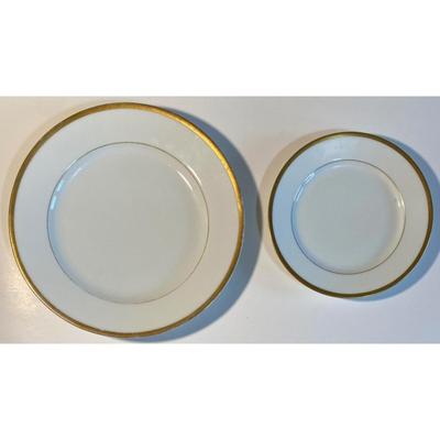Vintage Schwarzburg Germany Plates: Four 8 3/8" + Four 6 1/8" - White w/ Gold