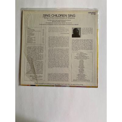 Children's Vinyl LP Albums: Blue Bayou, Swiss Family Robinson, Cowboys, Clowns