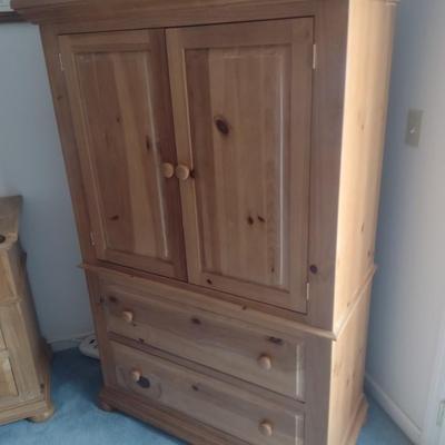 Broyhill Solid Wood Pine Armoire Media Center (No Contents)