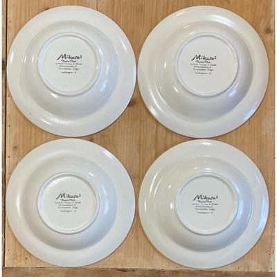 4 Mikasa Wine & Roses Soup / Cereal / Salad Bowls CP010 Made In Malaysia (A)