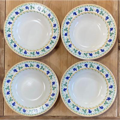 4 Mikasa Wine & Roses Soup / Cereal / Salad Bowls CP010 Made In Malaysia (B)