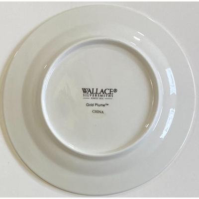 8 Wallace Silversmiths Gold Plume White w/ Gold Trim Salad Plates