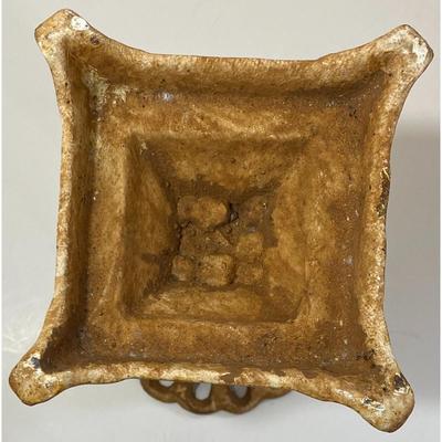 Vintage Light Brown Decorative Iron Candle Holder