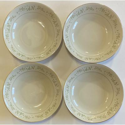 4 Vintage Berkeley House Heirloom 1035 Soup Bowls Made In Japan
