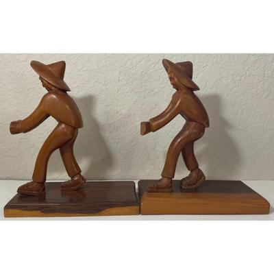 Vintage Hand Carved Wood Wooden Man Woman Figural Bookends Farmer? Folk Art