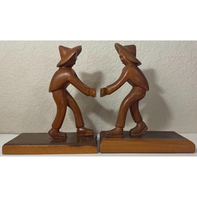 Vintage Hand Carved Wood Wooden Man Woman Figural Bookends Farmer? Folk Art