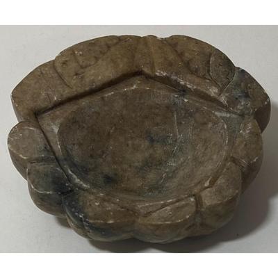 Vintage Gray Stone Clam Shell Paper Weight / Trinket Dish