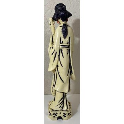 Vintage 11" Plastic Japanese Woman Lady Statue Instrument Music Black White