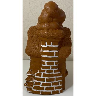 Brown & White Ceramic House Christmas Wreath Tree Snow Santa Claus Holidays