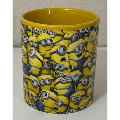 Minions 14 oz. Ceramic Mug Silver Buffalo Despicable Me Cluttered