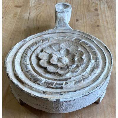 Vintage Wood Trivet White Distressed Handmade? Floral Flower Folk Art Mold