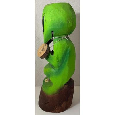 Vintage Hand Made Carved Painted Wood Bears R Us Alien Ruidoso New Mexico UFO