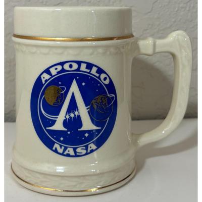 Vintage NASA Apollo Mug Gold Trim Attleboro Massachusetts Made In USA Patriotic
