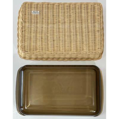 Pyrex Fireside Naturals Corning 2320-F-N Dish & Rattan Basket w/ Box Care Guide