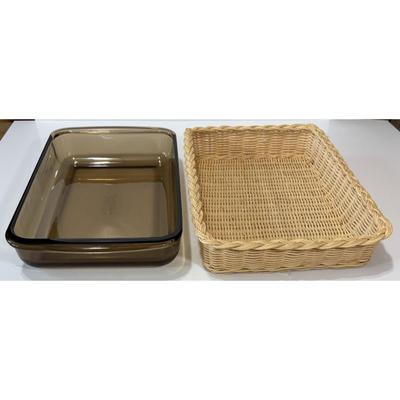 Pyrex Fireside Naturals Corning 2320-F-N Dish & Rattan Basket w/ Box Care Guide