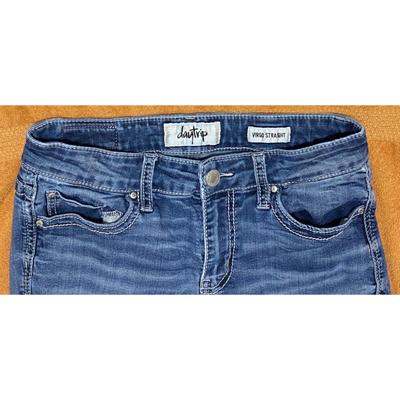 Daytrip Womens Size 27R Dark Wash Mid Rise Virgo Straight Leg Denim Jeans