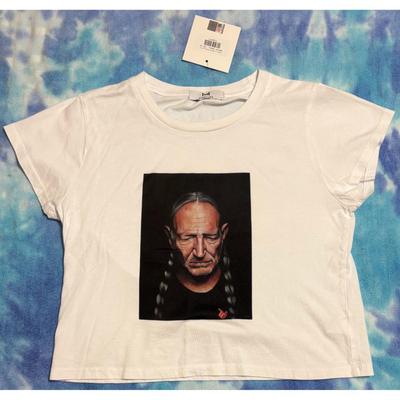 Sideline Willie Nelson White Small Size S T-Shirt NWT - 17" Pit to Pit
