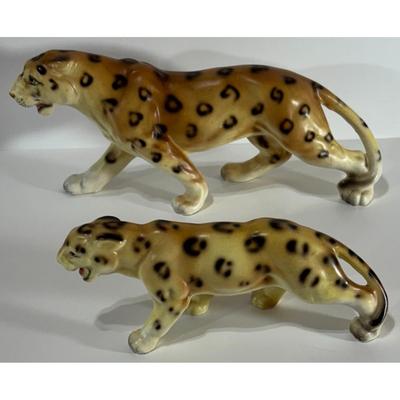 Vintage Pair of Ceramic Leopards 8.75" & 6" Long Japan Hunting Brown Tan Black