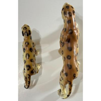 Vintage Pair of Ceramic Leopards 8.75" & 6" Long Japan Hunting Brown Tan Black