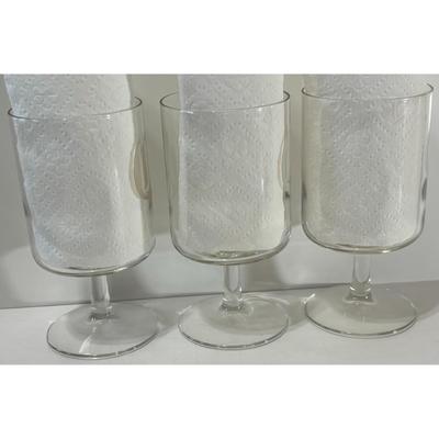3 Vintage Olde English Monogram Letter 'Q' Etched Pedestal Wine Glasses