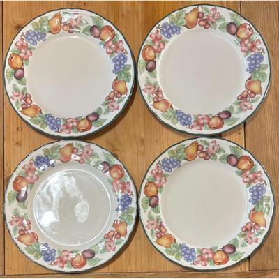 4 Epoch Collection Market Day E801 Dinner Plates Fruit Grapes Pears Floral