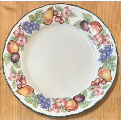 3 Epoch Collection Market Day E801 Dinner Plates Fruit Grapes Pears Floral