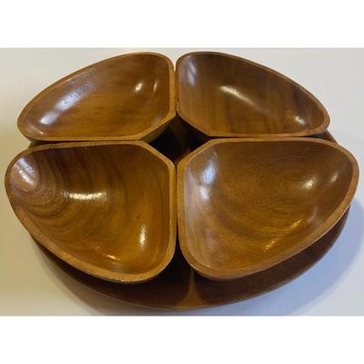 Vintage Mid Century Modern 4 Connecting Wooden Bowls and Round Tray Set MCM
