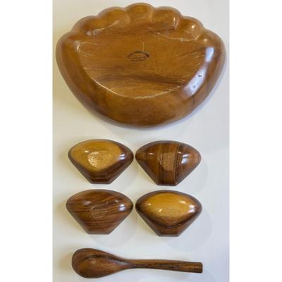 Vintage Mid Century Modern 6 Piece Monkey Pod Wooden Clamshell Bowl & Spoon Set