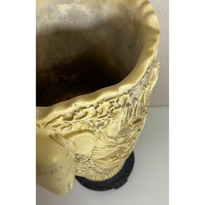 Vintage Chinese White Lacquer w/ Black Base Vase Asian Scenes Elephant Handles