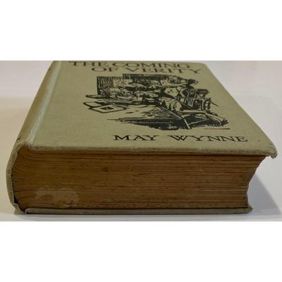 Vintage The Coming of Verity By May Wynne 1940 hardcover