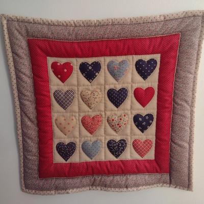 Pair of Hand Cut and Sewn Quilted Wall Decor with Heart Theme Design
