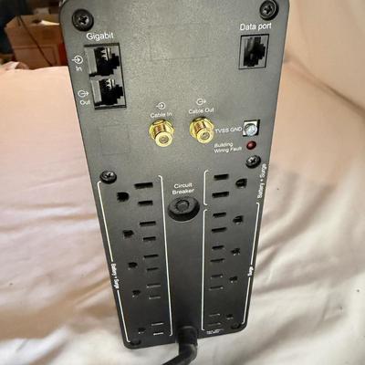 APC Back-UPS 1500 (LR-MG)