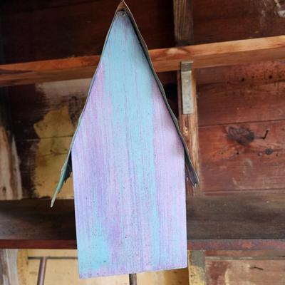 Copper & Wood Dog Theme Birdhouse w/Pole (G-JS)