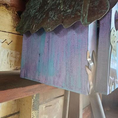 Copper & Wood Dog Theme Birdhouse w/Pole (G-JS)