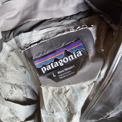 Coleman, Rubbermaid & Other Camping Gear (G-JS)