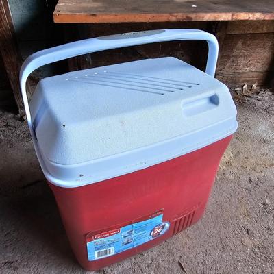 Coleman, Rubbermaid & Other Camping Gear (G-JS)