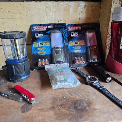 Coleman, Rubbermaid & Other Camping Gear (G-JS)